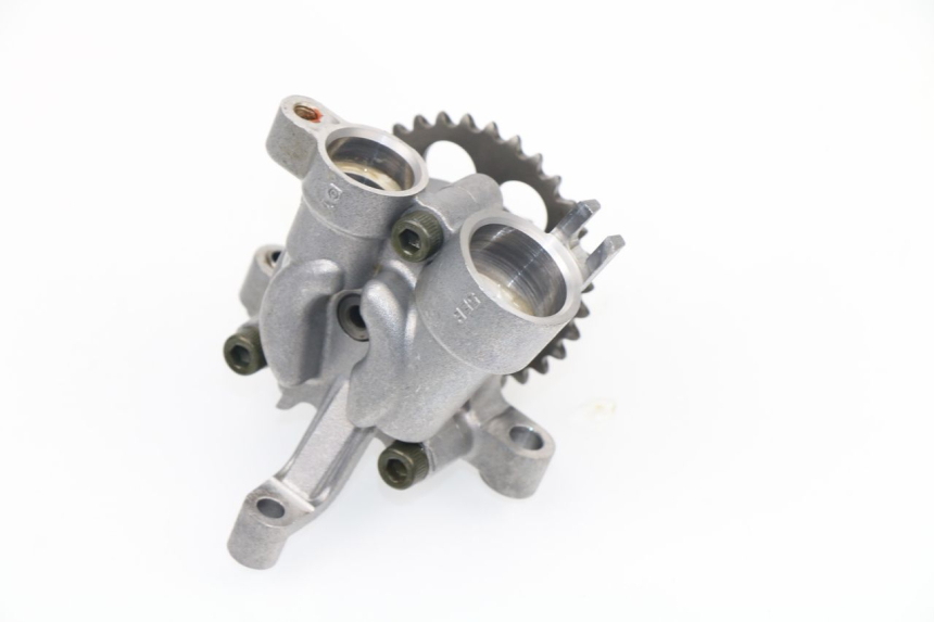 photo de BOMBA ACEITE YAMAHA YZF R6 600 (1999 - 2001)