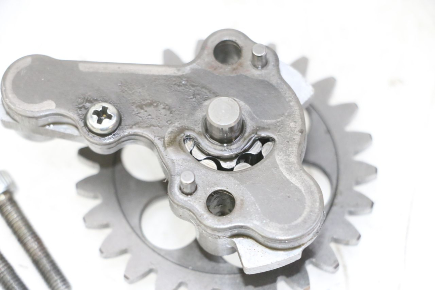 photo de BOMBA ACEITE YAMAHA YZ-F YZF 250 (2014 - 2018)