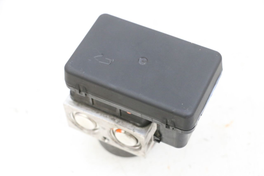 photo de BOMBA ABS SUZUKI BURGMAN 650 (2013 - 2020)