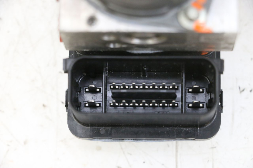 photo de BOMBA ABS SUZUKI BURGMAN 650 (2013 - 2020)