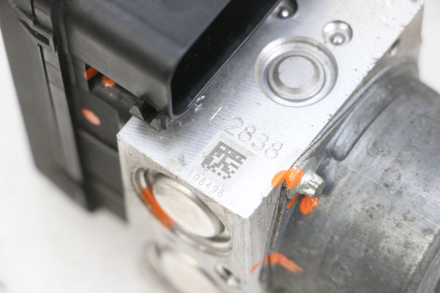 photo de BOMBA ABS SUZUKI BURGMAN 650 (2013 - 2020)