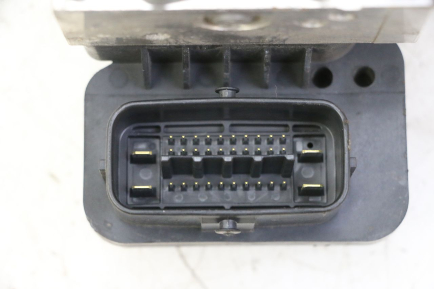 photo de BOMBA ABS YAMAHA FJR ABS 1300 (2006 - 2012)