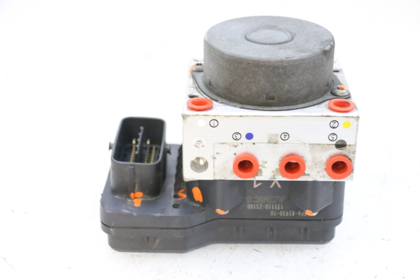 photo de BOMBA ABS YAMAHA FJR ABS 1300 (2006 - 2012) - Vista principal