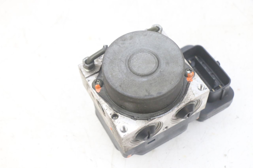 photo de BOMBA ABS YAMAHA FJR ABS 1300 (2006 - 2012) - Vista general del producto