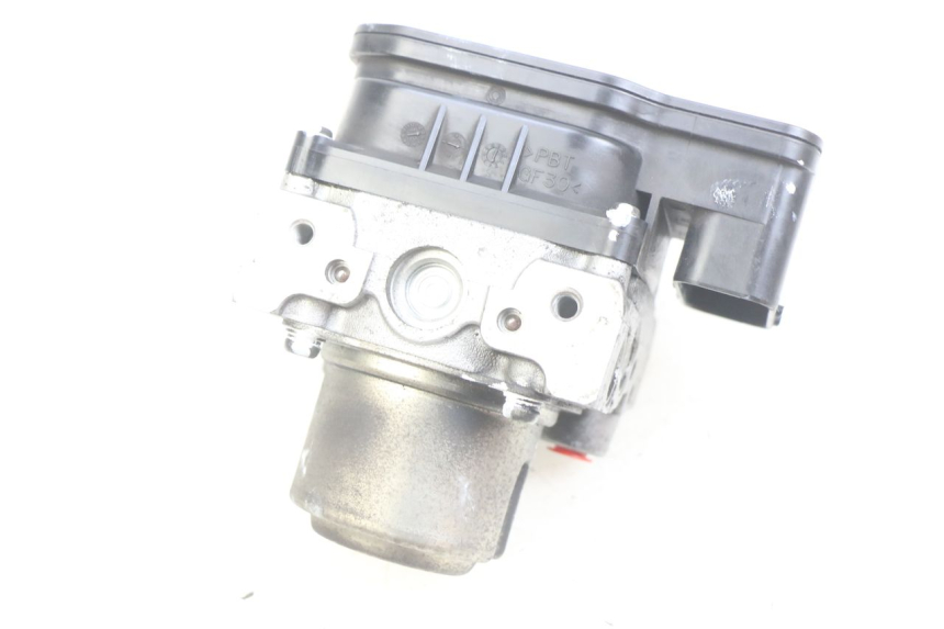 photo de BOMBA ABS HONDA FJS SILVERWING SILVER WING 400 (2009 - 2016)