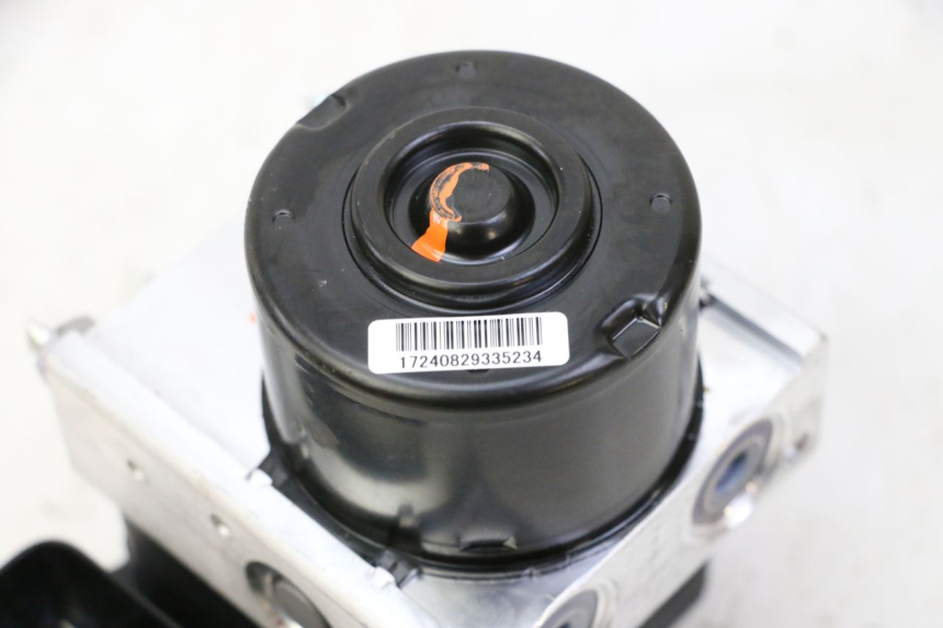 photo de BOMBA ABS PIAGGIO MP3 HPE 310 (2024 - 2025)