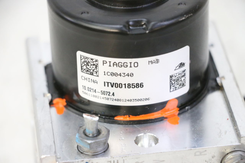 photo de BOMBA ABS PIAGGIO MP3 HPE 310 (2024 - 2025)
