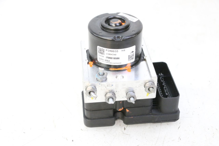 photo de BOMBA ABS PIAGGIO MP3 HPE 310 (2024 - 2025)