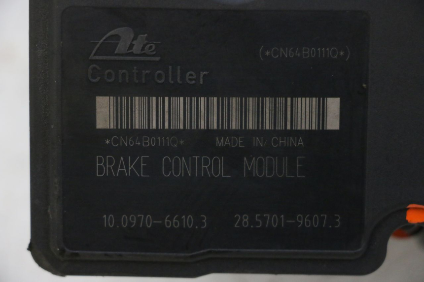 photo de BOMBA ABS PIAGGIO MP3 HPE 310 (2024 - 2025)