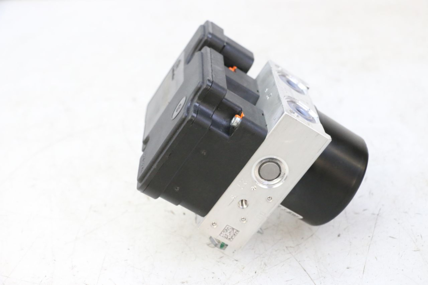 photo de BOMBA ABS PIAGGIO MP3 HPE 310 (2024 - 2025)