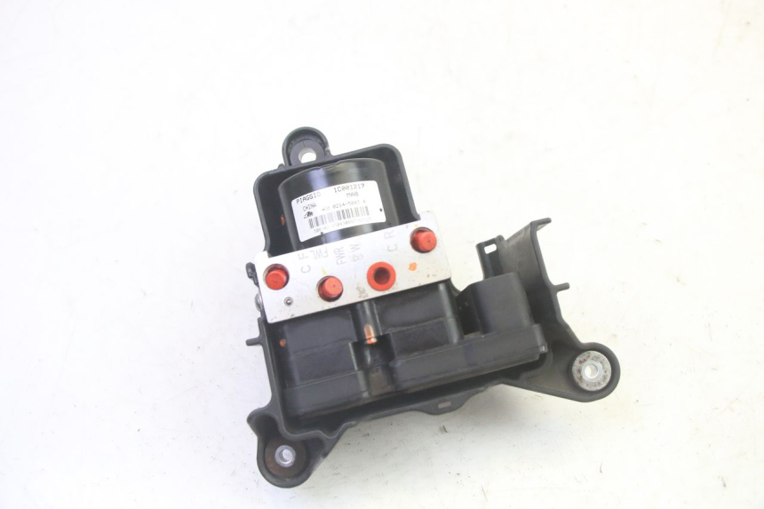 photo de BOMBA ABS PIAGGIO MP3 500 (2016 - 2018) - Vista principal