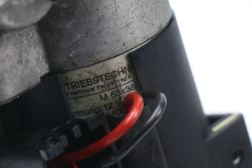 photo de BOMBA ABS BMW R GS 1150 (1999 - 2004) - Detalles de los puntos de fijación