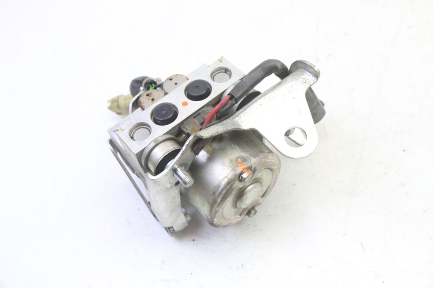 photo de BOMBA ABS YAMAHA TDM ABS 900 (2002 - 2014)