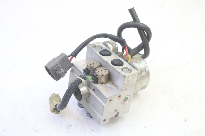 photo de BOMBA ABS YAMAHA TDM ABS 900 (2002 - 2014) - Vista general del producto