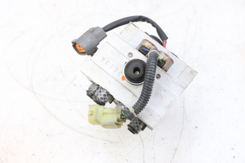 photo de BOMBA ABS YAMAHA TDM ABS 900 (2002 - 2014) - Zoom estado de uso