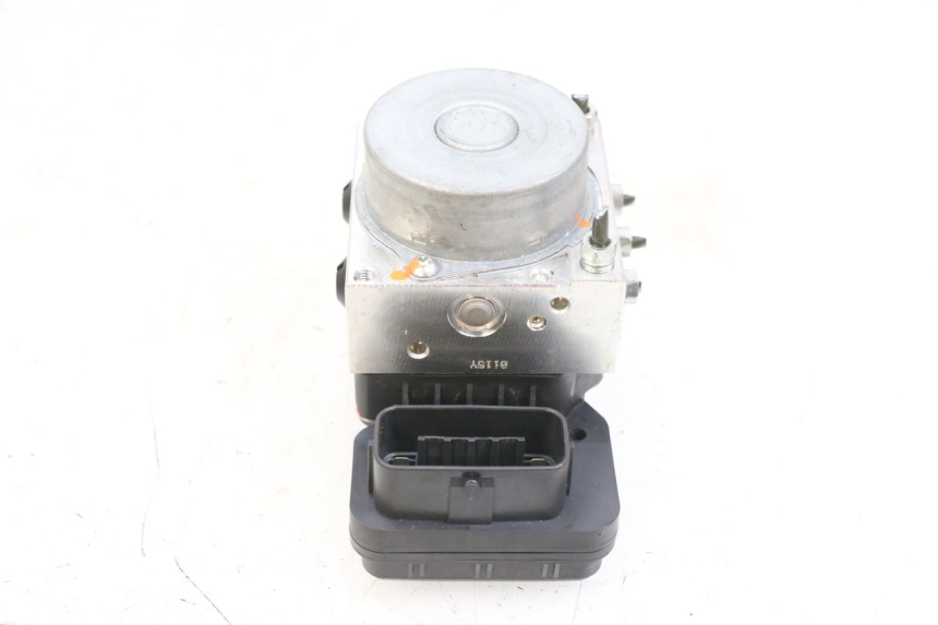 photo de BOMBA ABS YAMAHA TRICITY 300 (2020 - 2024) - Detalles de los puntos de fijación