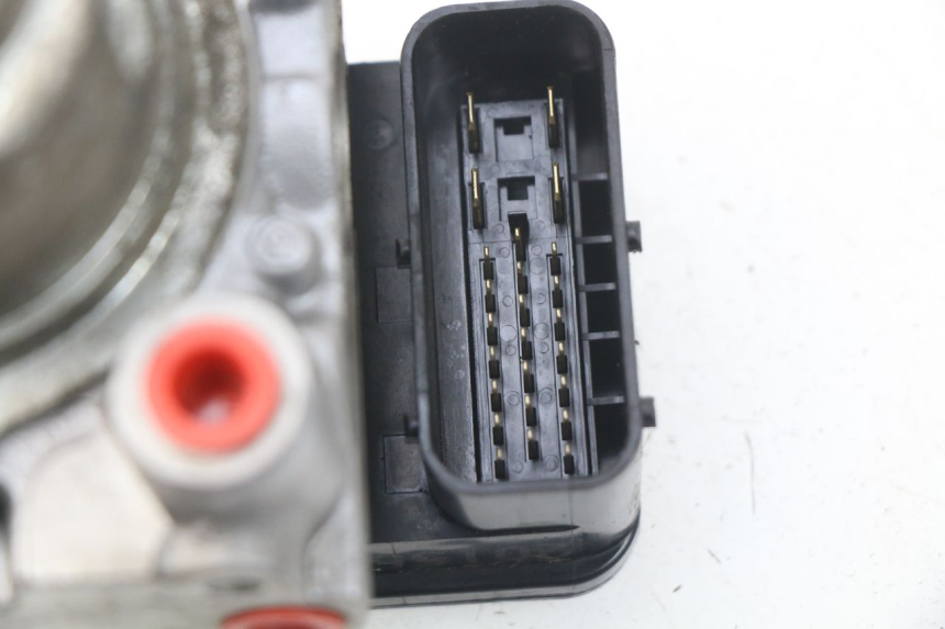 photo de BOMBA ABS TRIUMPH SPRINT ST ABS 1050 (2005 - 2007)