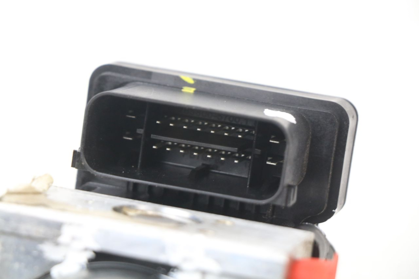 photo de BOMBA ABS PIAGGIO VESPA GTS IE ABS 300 (2016 - 2018)