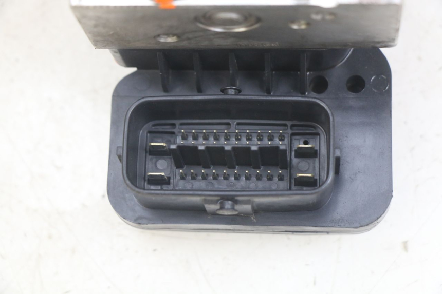 photo de BOMBA ABS YAMAHA X-MAX XMAX 125 (2010 - 2014)