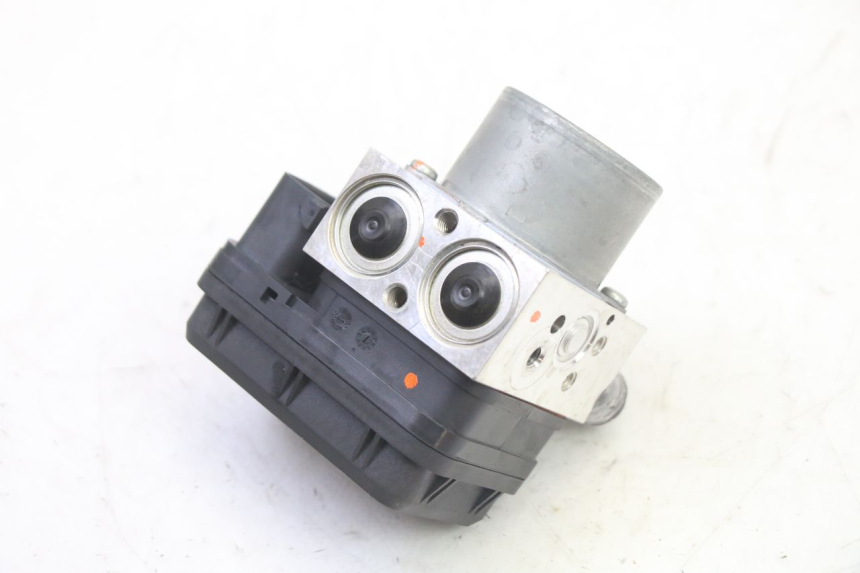 photo de BOMBA ABS YAMAHA XMAX X-MAX 125 (2021 - 2025)