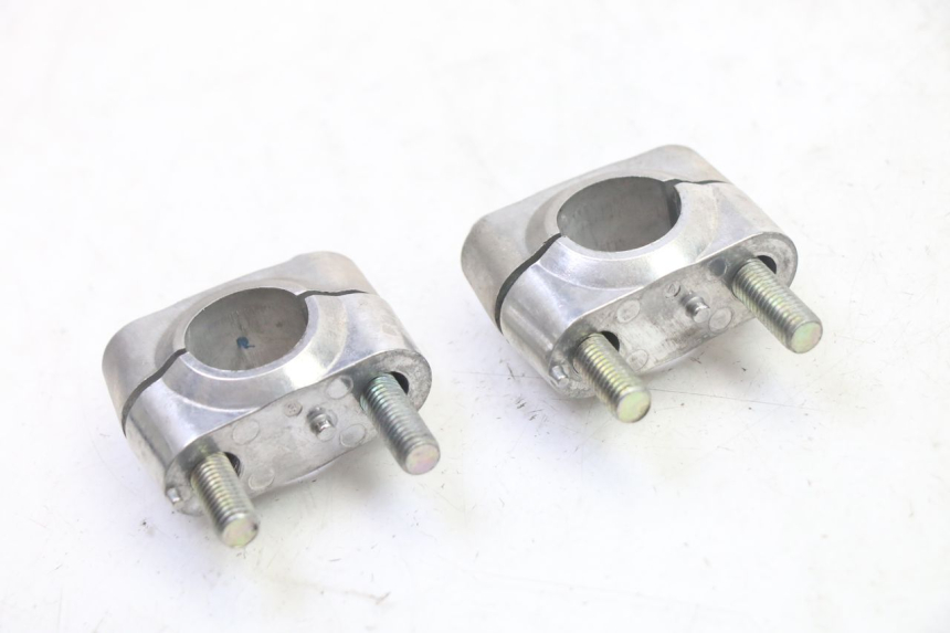 photo de TORRETAS MANILLAR YAMAHA XMAX X-MAX 125 (2021 - 2025)