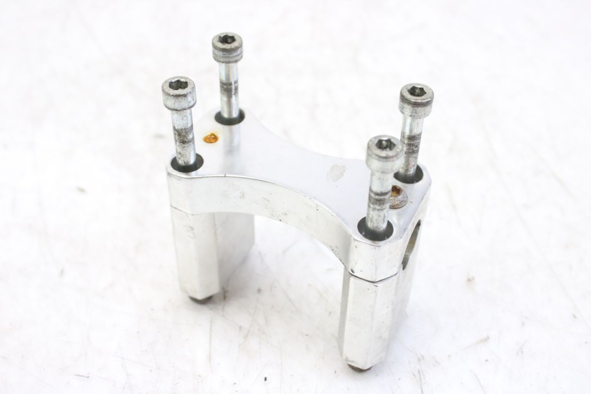 photo de SOPORTE DE MANILLAR ZHEJIANG XMOTOS XB-81 50