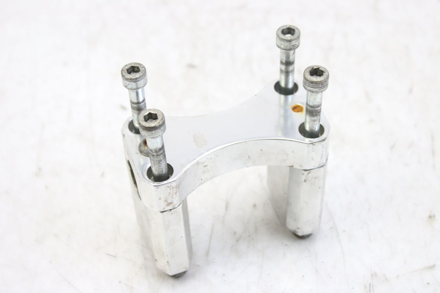 photo de SOPORTE DE MANILLAR ZHEJIANG XMOTOS XB-81 50