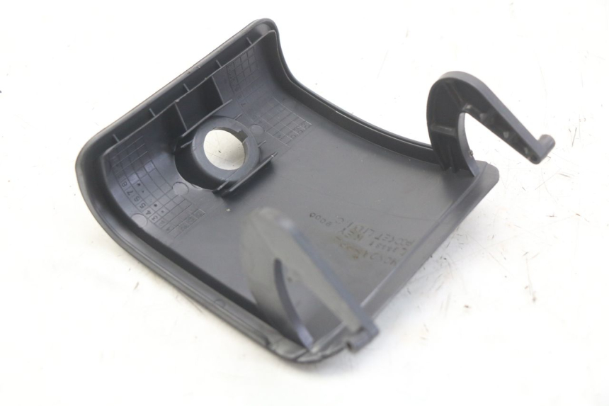 photo de PUERTA GUANTERA HONDA FES PANTHEON 2T 125 (1998 - 2002)
