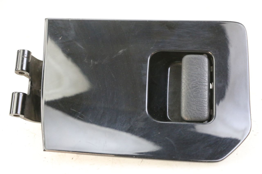 photo de PUERTA GUANTERA HONDA FES S-WING SWING ABS 125 (2007 - 2015)