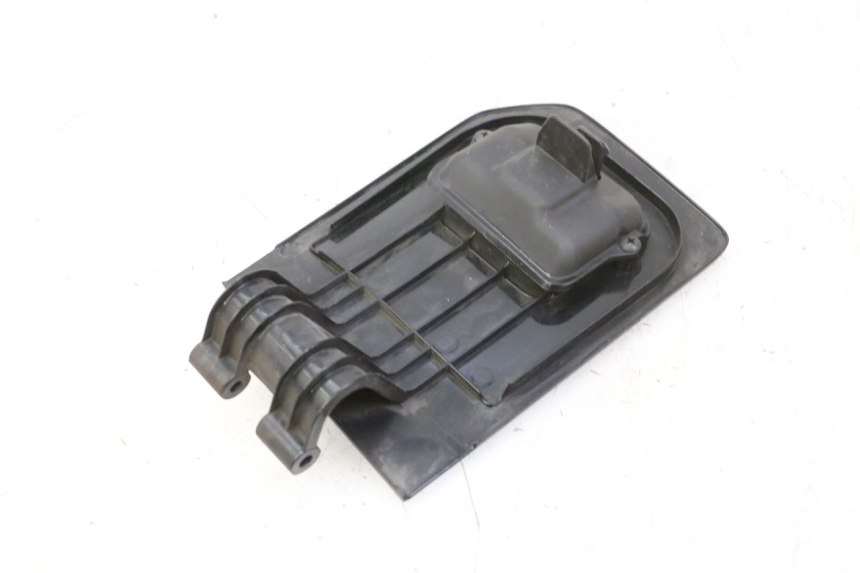 photo de PUERTA GUANTERA HONDA FES S-WING SWING ABS 125 (2007 - 2015)