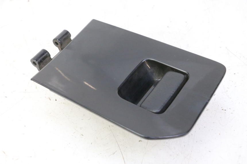 photo de PUERTA GUANTERA HONDA FES S-WING SWING ABS 125 (2007 - 2015)
