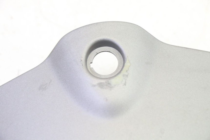 photo de CAJA DE GUANTES SYM FIDDLE 3 III 125 (2014 - 2020) - Detalle de la pieza