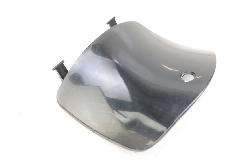 photo de PUERTA GUANTERA JM MOTORS OLDIES GT 4T 50 (2018 - 2025) - Detalles de los puntos de fijación