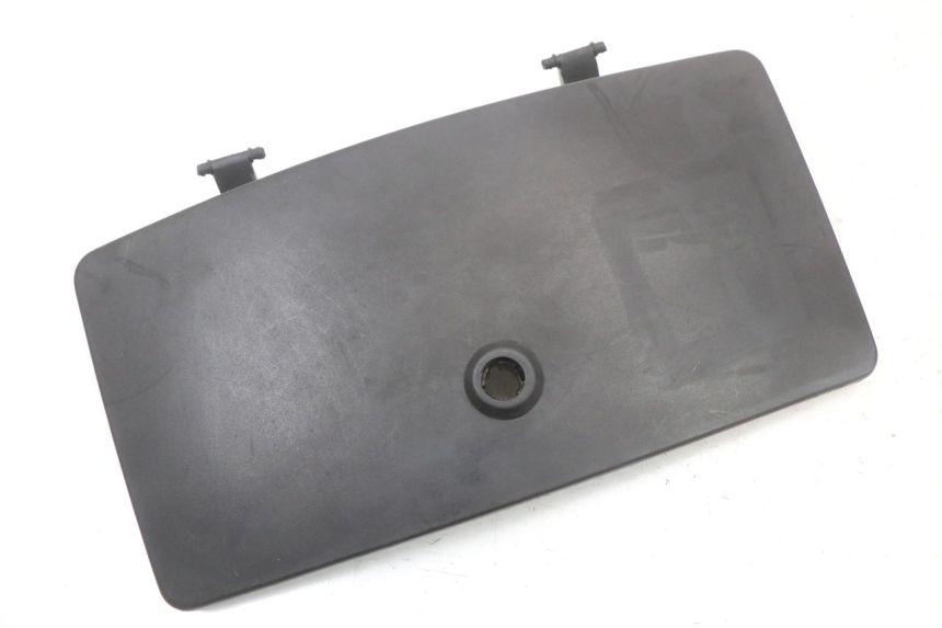 photo de PUERTA GUANTERA PIAGGIO ZIP RST 50 (1996 - 1998)