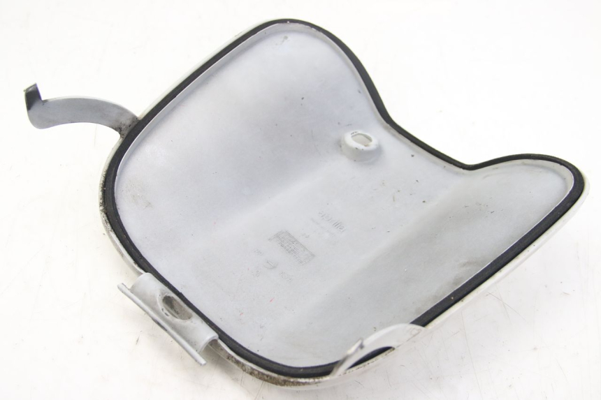 photo de CAJA DE GUANTES APRILIA SCARABEO 4T 50 (2009 - 2017)