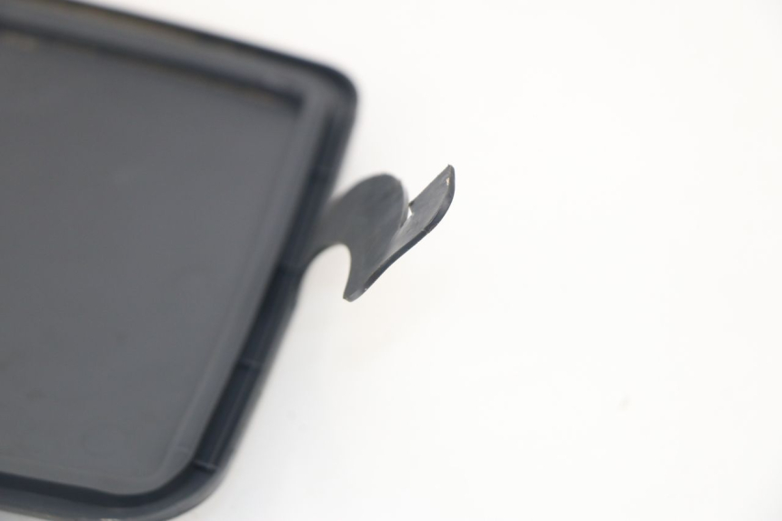 photo de PUERTA GUANTERA PEUGEOT SV 80 (1993 - 1997)