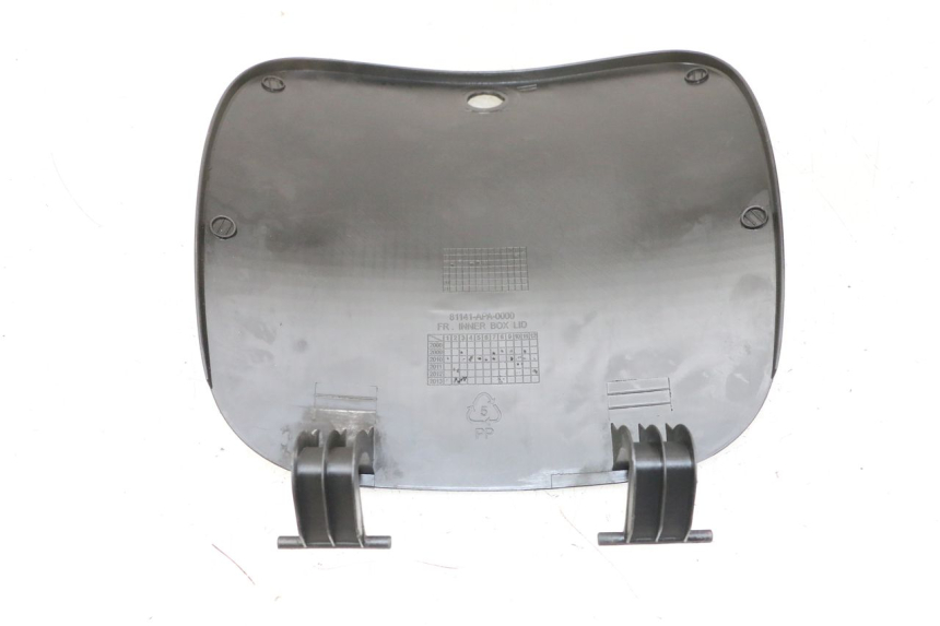 photo de PUERTA GUANTERA PEUGEOT TWEET PRO CARGO 50 (2018 - 2020) - Detalle de la pieza