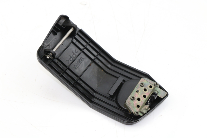 photo de PUERTA GUANTERA YAMAHA CYGNUS X 125 (2004 - 2007)