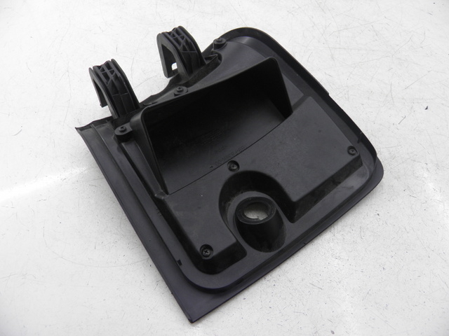 photo de PORTA GUANTERA YAMAHA XMAX X-MAX 125 (2006 - 2009)