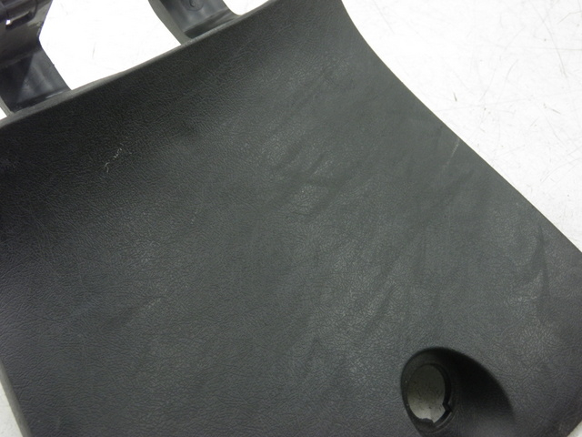 photo de PORTA GUANTERA YAMAHA XMAX X-MAX 125 (2006 - 2009)