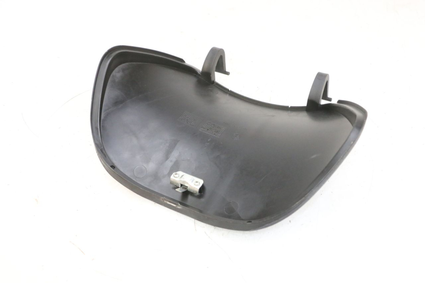 photo de CAJA DE GUANTES PIAGGIO ZIP 4T 50 (2018 - 2020) - Detalle de la pieza