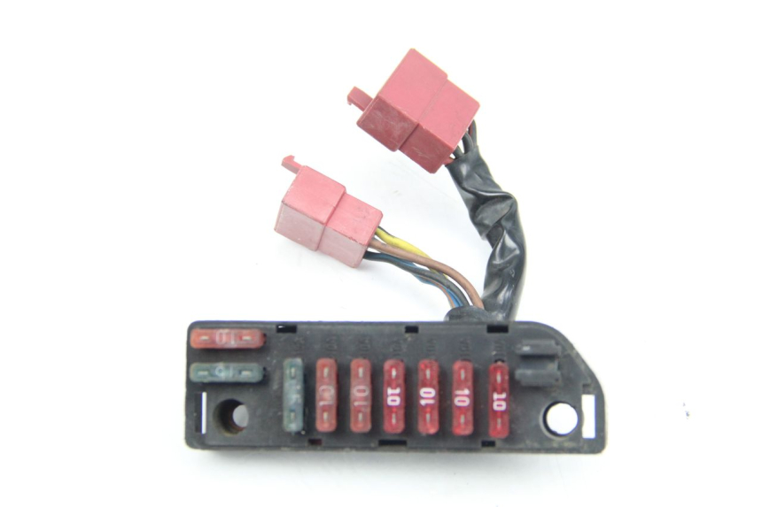 photo de CAJA FUSIBLES HONDA CBR F SC21 1000 (1986 - 1992)