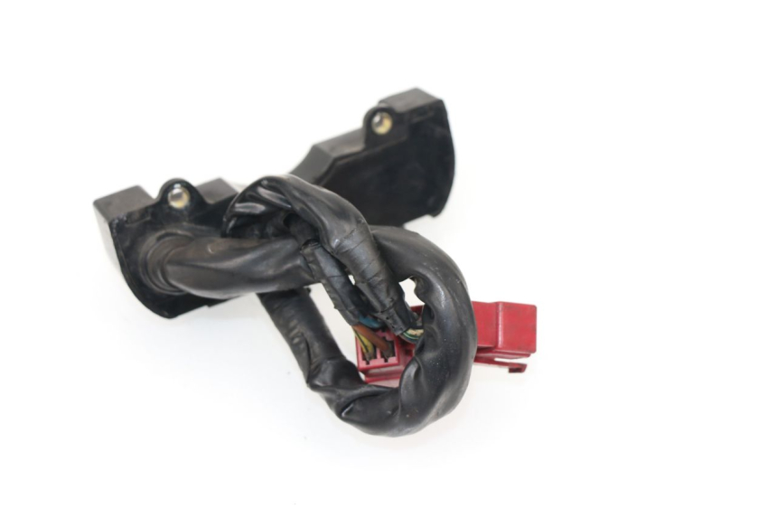 photo de CAJA FUSIBLES HONDA VF 1000 (1984 - 1988)
