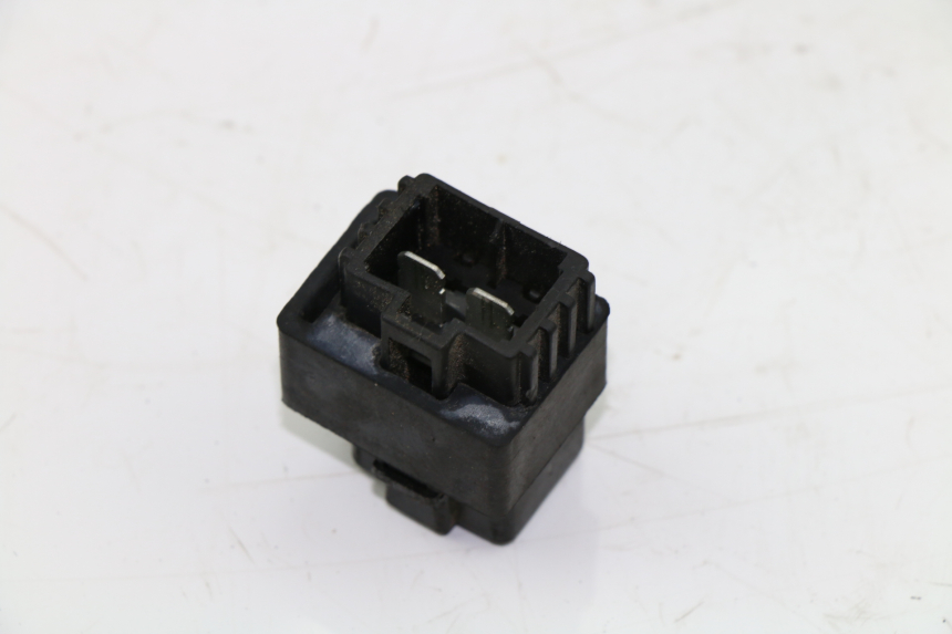 photo de CAJA FUSIBLES HYOSUNG COMET GT 125 (2002 - 2007)