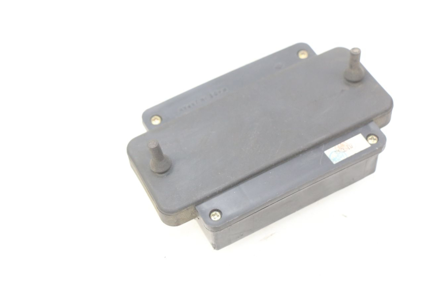 photo de PORTAFUSIBLE KAWASAKI ZR7 ZR-7 S 750 (1999 - 2004)