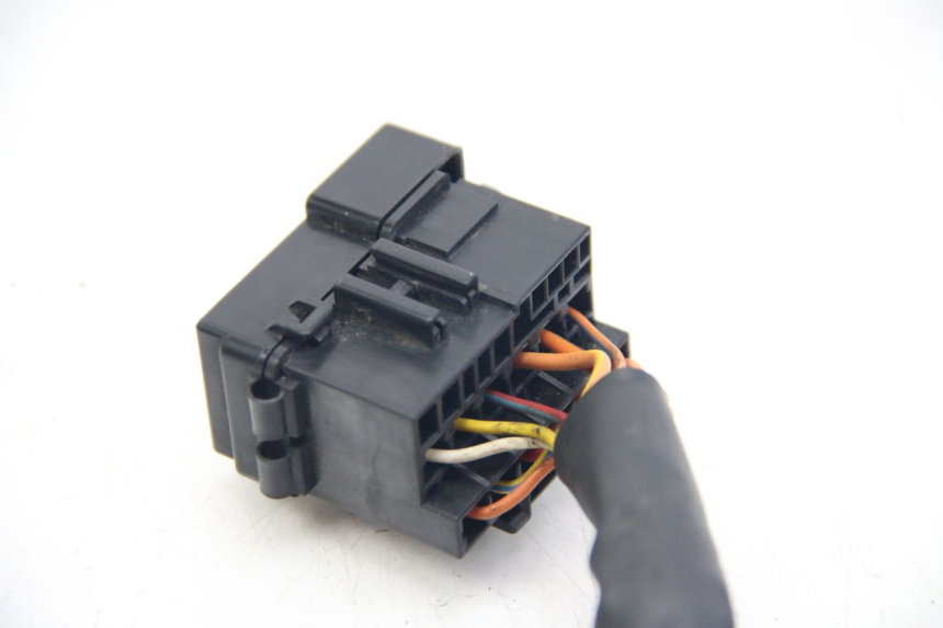 photo de PORTAFUSIBLE SUZUKI SIXTEEN 125 (2008 - 2010)
