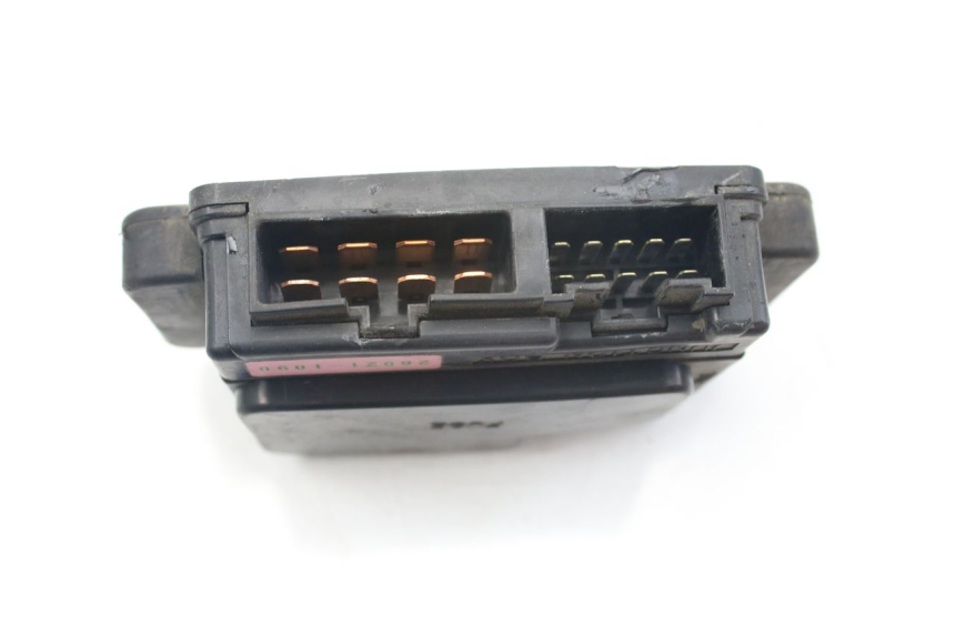 photo de PORTAFUSIBLE KAWASAKI ZZR 600 (1995 - 2004)