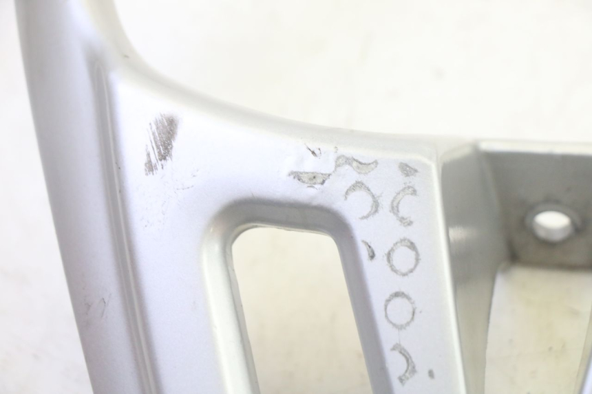 photo de PORTAEQUIPAJES SYM FIDDLE 3 III 125 (2014 - 2020) - Otra perspectiva