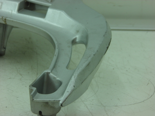 photo de PORTAEQUIPAJES  HONDA FES S-WING SWING 125 (2007 - 2015) - Detalle de la pieza