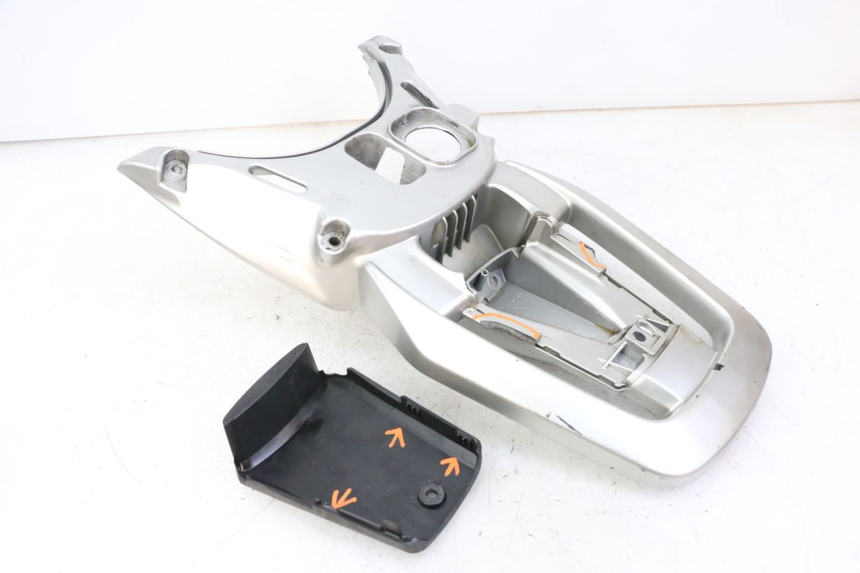 photo de PORTAEQUIPAJES  PIAGGIO VESPA GRANTURISMO 200 (2004 - 2005)